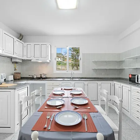 Seaview House